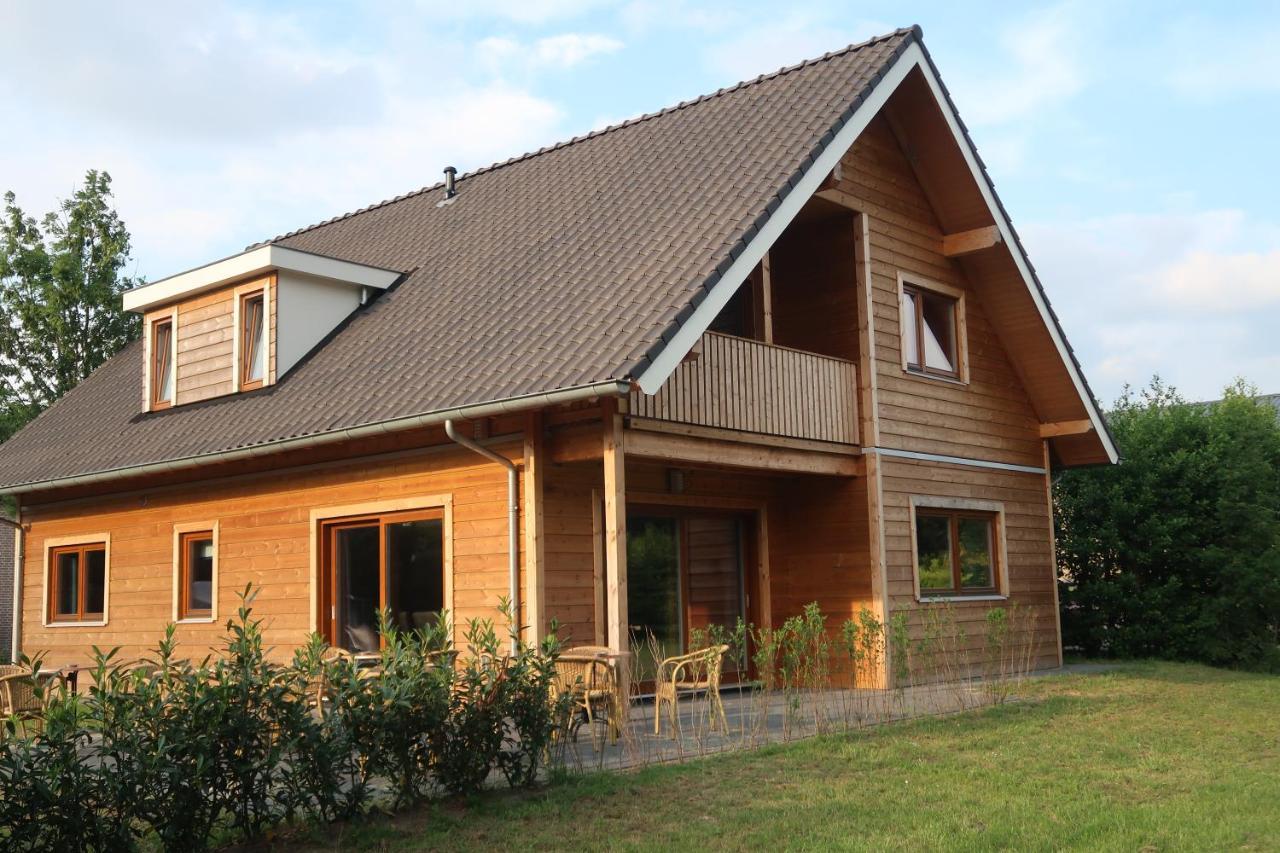 Familiehuis Klokkenweide Vila Loon op Zand Exterior foto
